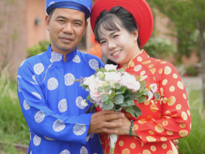 Ảnh cưới của Nguyễn Hữu Trung và Lê Thị Thu